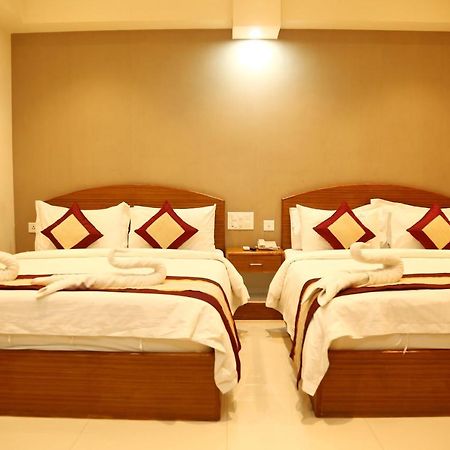 Nitheesh Residency Hotel Kanchipuram Ngoại thất bức ảnh