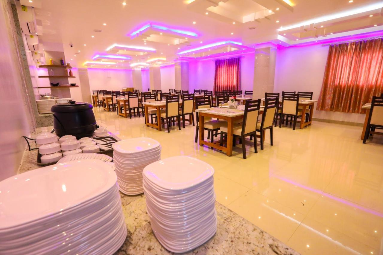 Nitheesh Residency Hotel Kanchipuram Ngoại thất bức ảnh