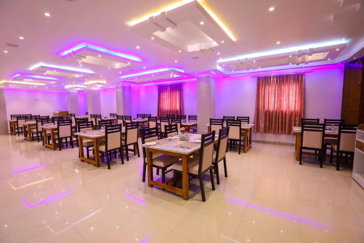 Nitheesh Residency Hotel Kanchipuram Ngoại thất bức ảnh