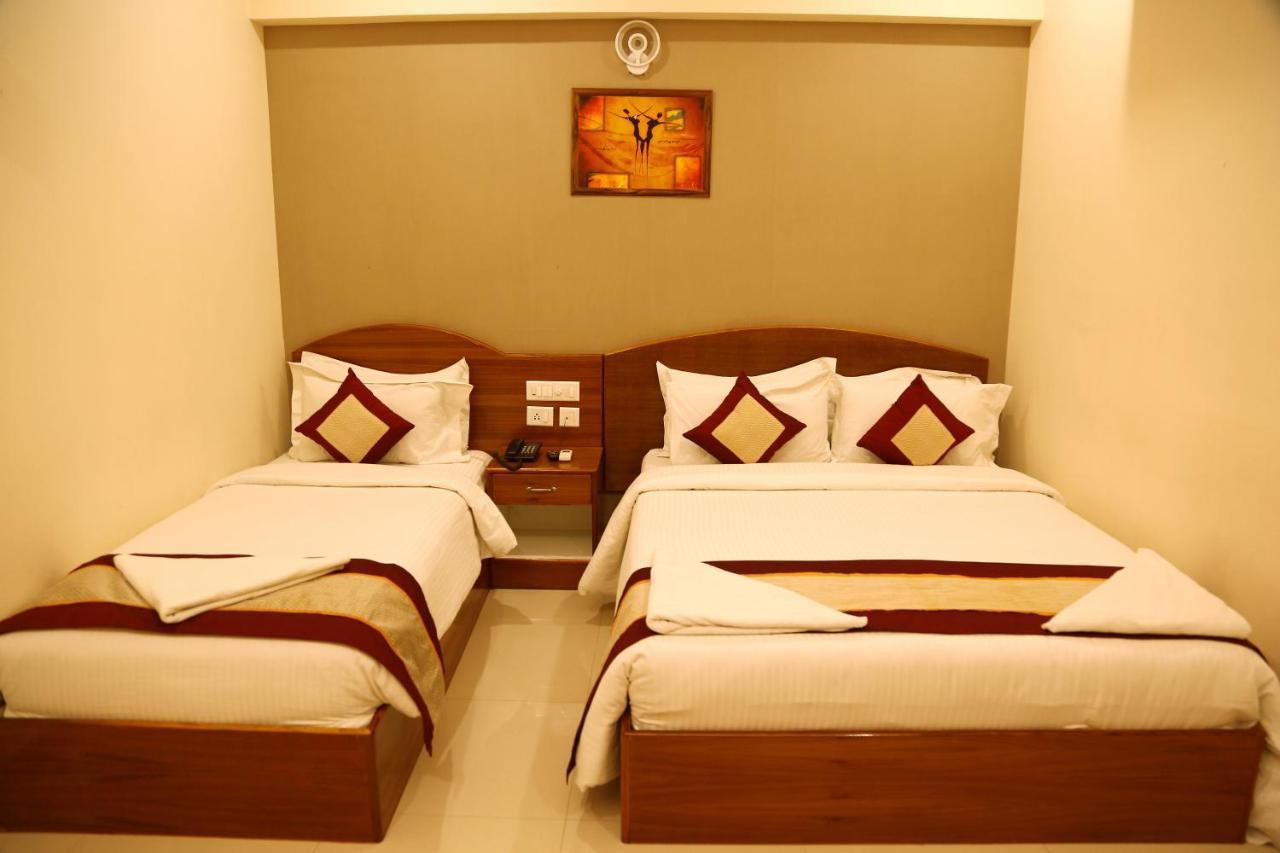 Nitheesh Residency Hotel Kanchipuram Ngoại thất bức ảnh