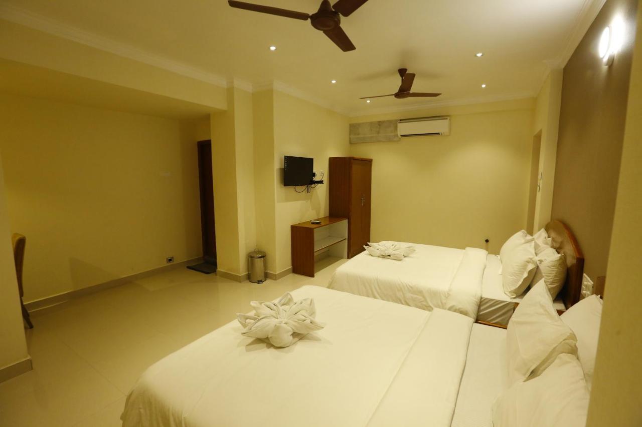 Nitheesh Residency Hotel Kanchipuram Ngoại thất bức ảnh